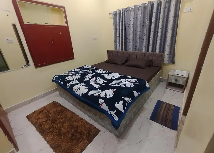 Sudarshan Home Stay Varanasi