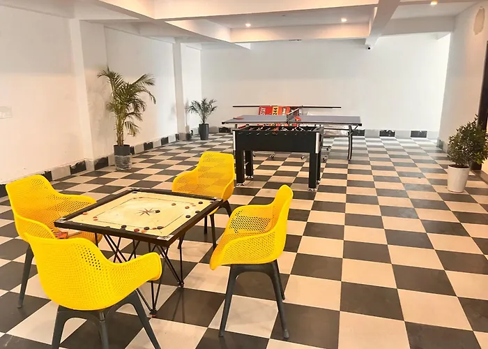 Apna Homes Stay & Hotel I Gurugram I Sector-71 Gurgaon