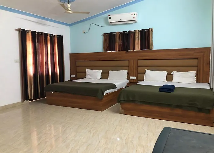 Cardozo Beach House Inn Calangute