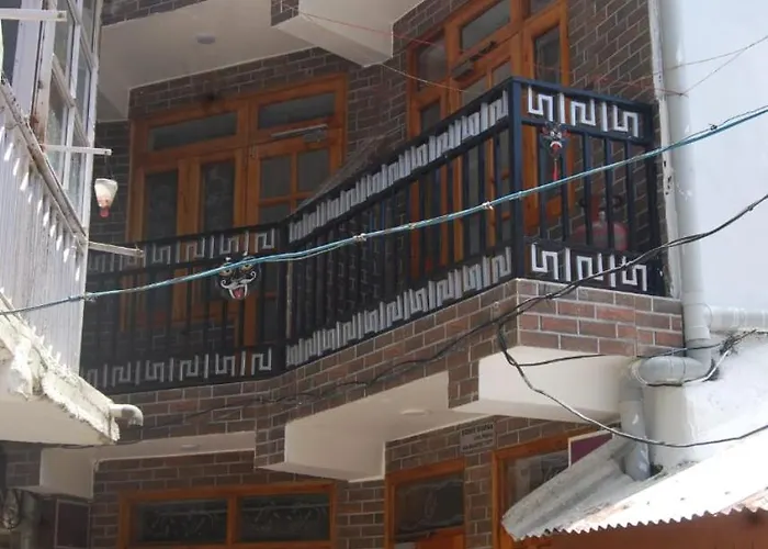Sharma Homestay Dalhousie