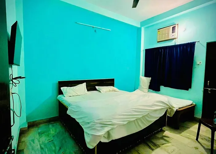 Hotel Sharad Varanasi