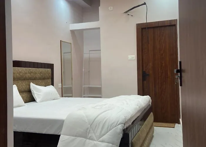 Nirmal Niwas Hotel Varanasi
