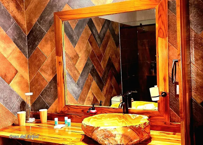 Hotel Casa del Arbol San Blas