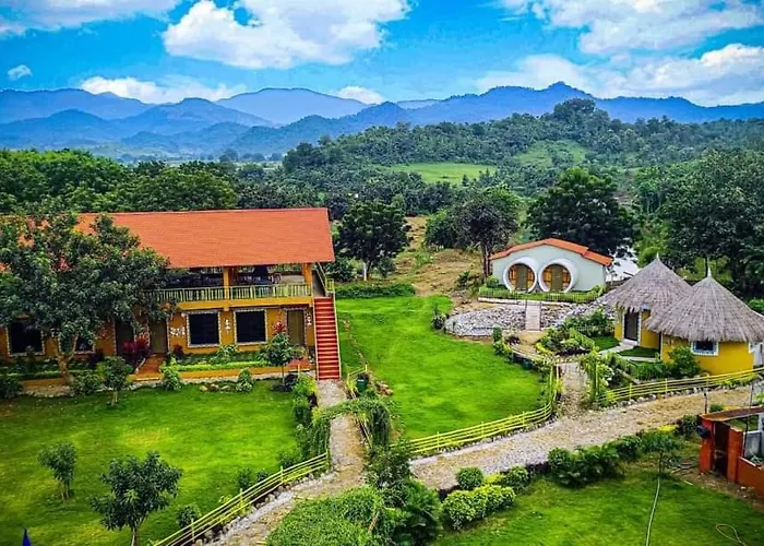 Van Vagdo Resort Rajpipla