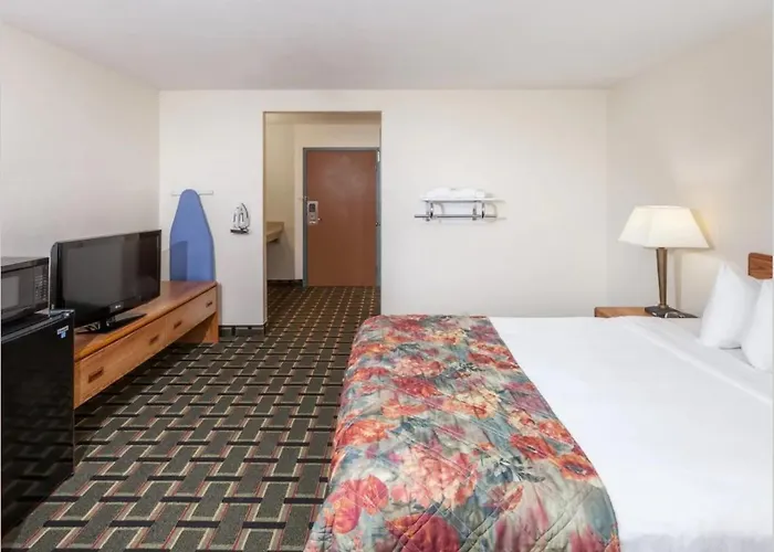 Fairbridge Inn Express Decatur Forsyth Il