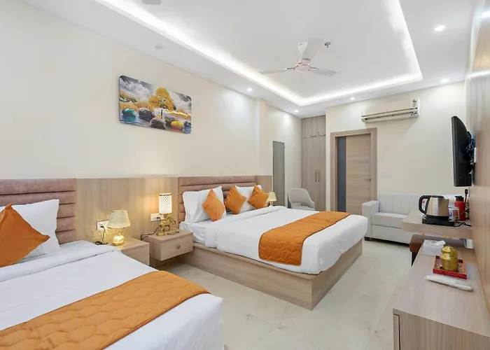 Hotel Sudarshan Ayodhya