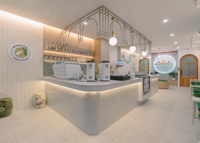 Baan Sutra Guesthouse Phuket
