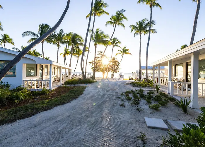 Pines & Palms Resort Islamorada