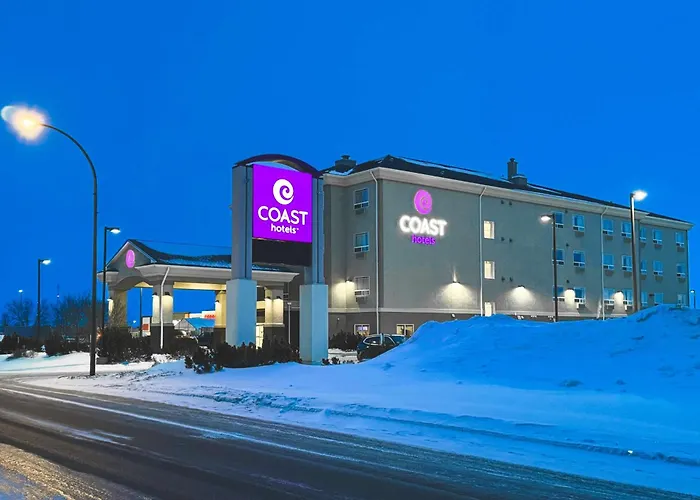 Coast Weyburn Hotel