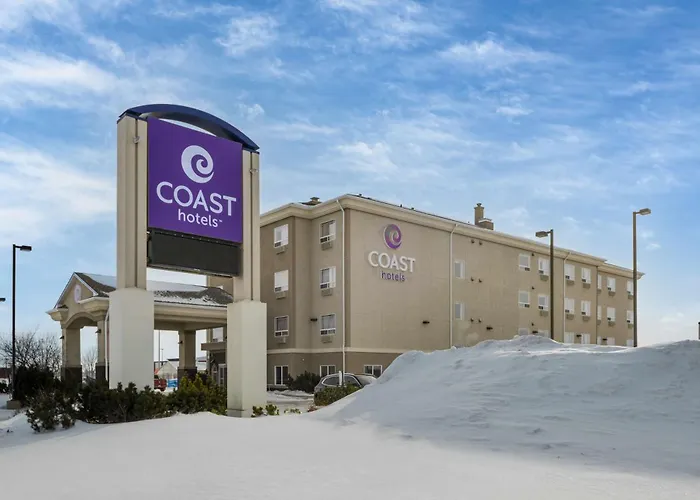 Coast Weyburn Hotel