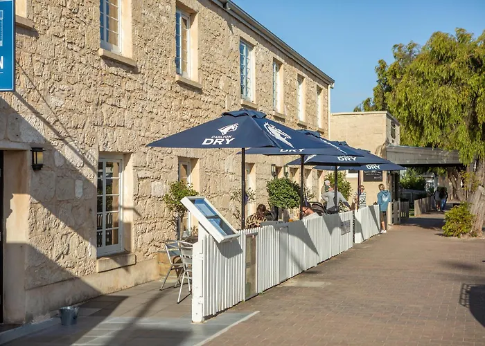 Caledonian Inn Robe