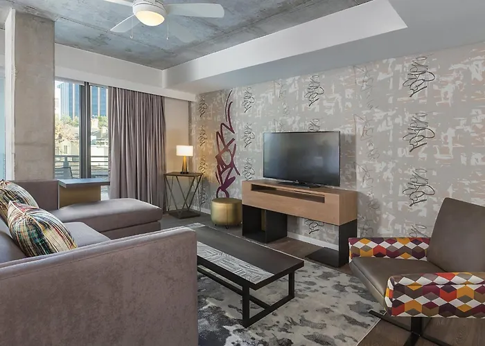 Hotel Club Wyndham Austin