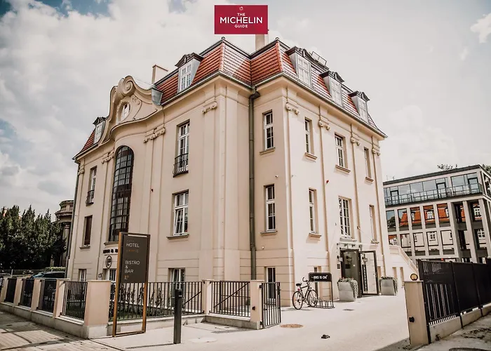 Hotel Liberte 33 Poznan