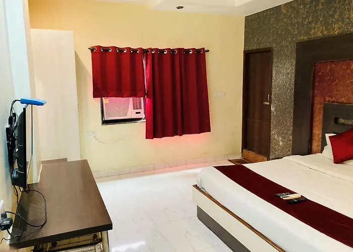 Hotel Jagdish Raipur 