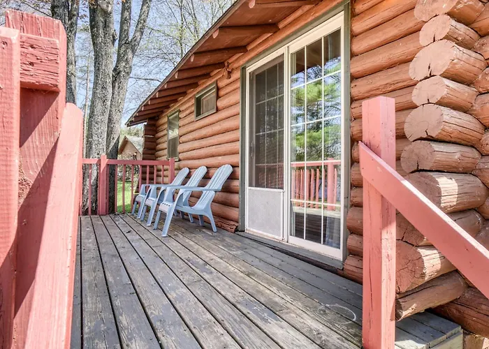Edgewater Resort Iron Mountain