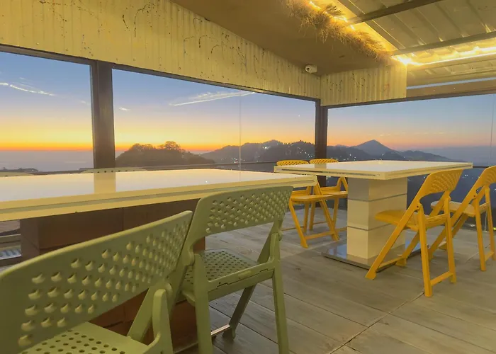9 Bows - Landour Hotel Mussoorie