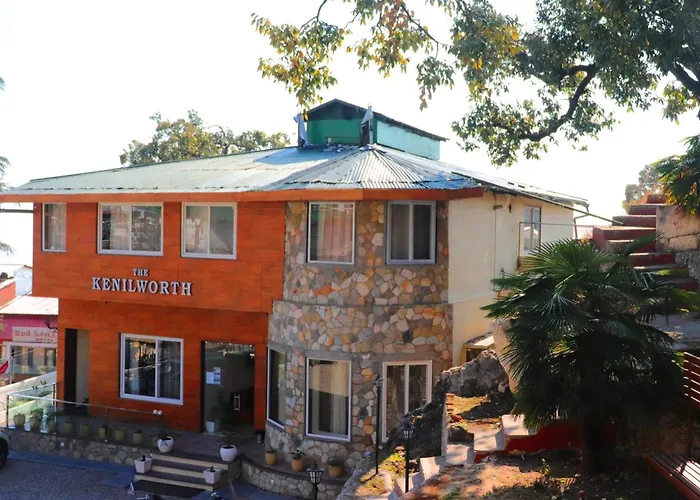 The Kenilworth Mussoorie By Stotrak On Mall Road With On-Site Parking