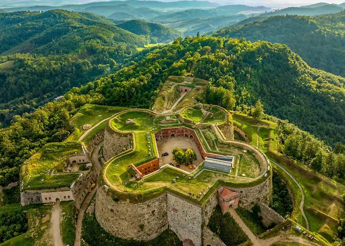 Twierdza Srebrna Gora Donzon