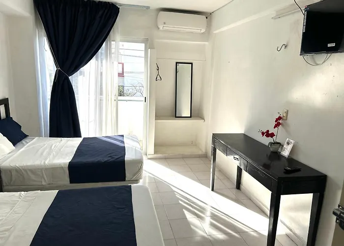 Hotel Independencia Progreso 