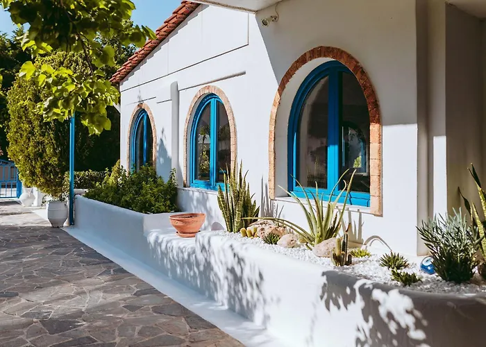 Hotel Nathalie Ixia 