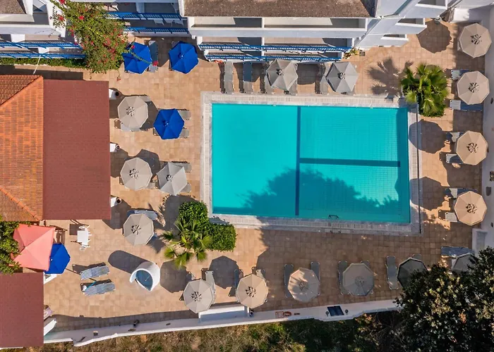 Hotel Nathalie Ixia 
