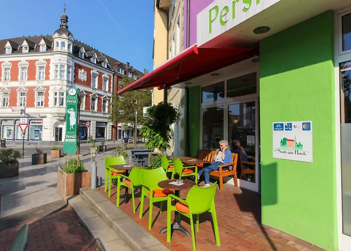 An der Persiluhr Stadt-gut-Hotel Lünen