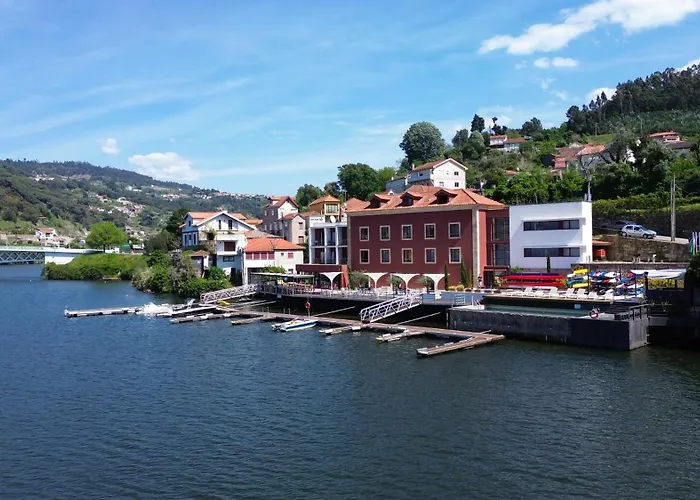 Douro Hotel Porto Antigo Cinfães