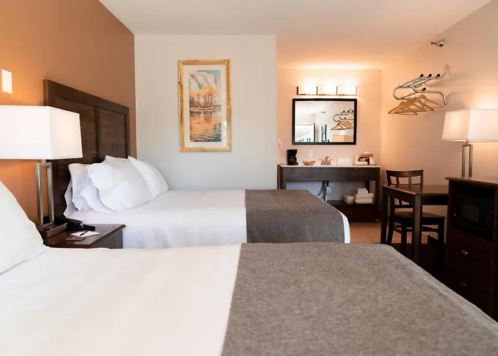 Riviera Motor Lodge Saratoga