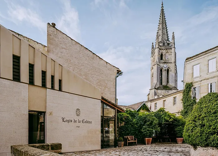 Hotel Logis De La Cadene Saint-Émilion