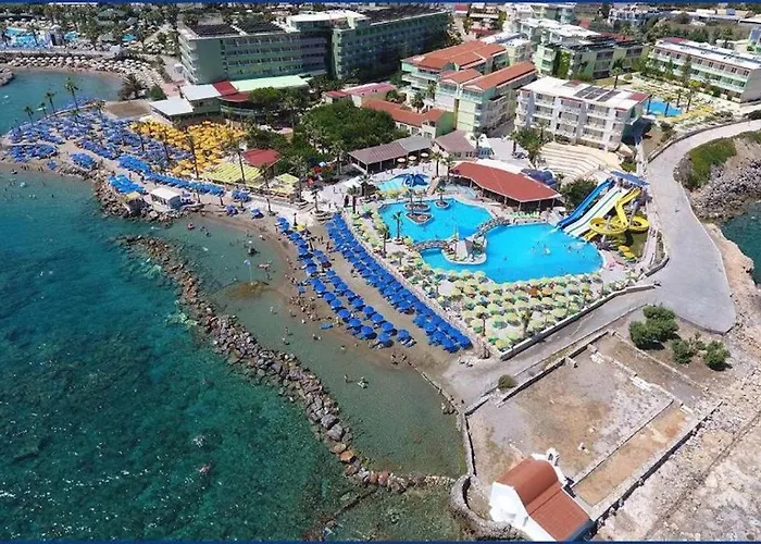 Eri Beach & Village Hotel Hersónissos