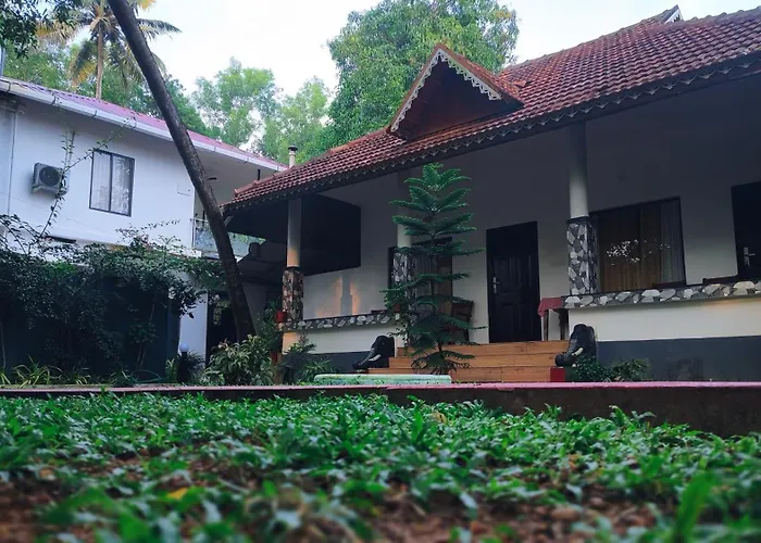 Marari Lotus Beach Villa Mararikulam