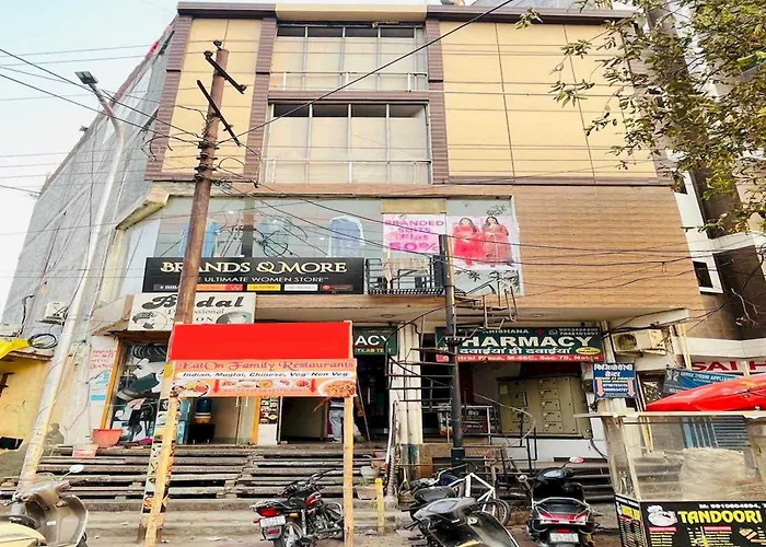 Hotel O Aaradhya Residency Noida