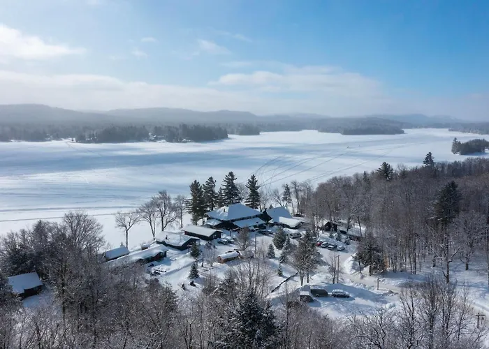 Great Pines Hotel Old Forge