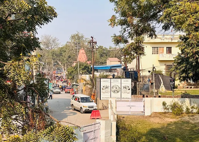 Radha Madhavam Luxurious Boutique Stay Mathura