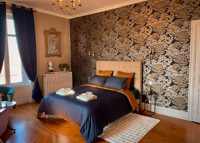 chambre Prestige - Château Maranne Parthenay