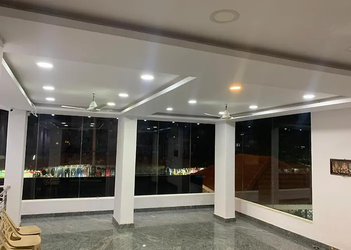 Hotel Comfort Stay Bangalore