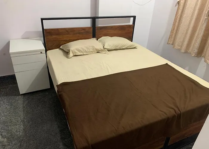 Hotel Comfort Stay Bangalore