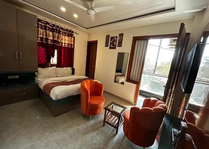 Hotel Blue Diamond Samalkha