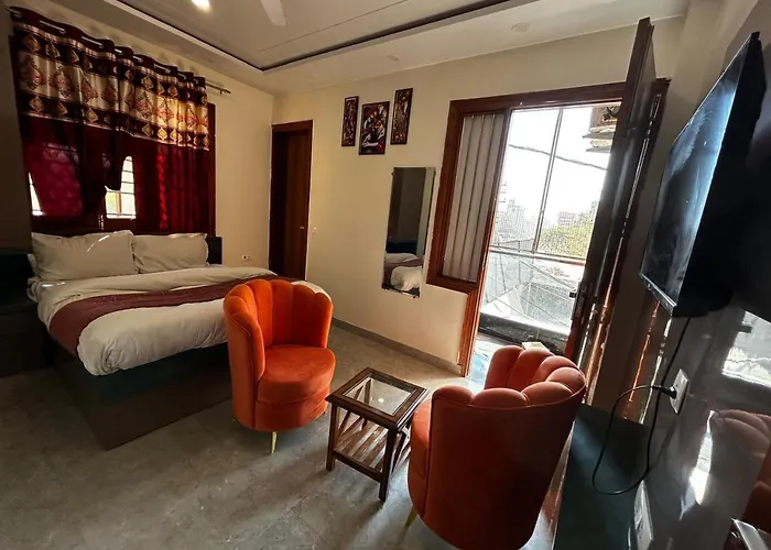 Hotel Blue Diamond Samalkha