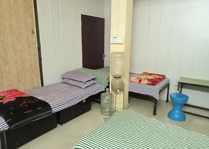Yatri Niwas Hotel Jalpaiguri
