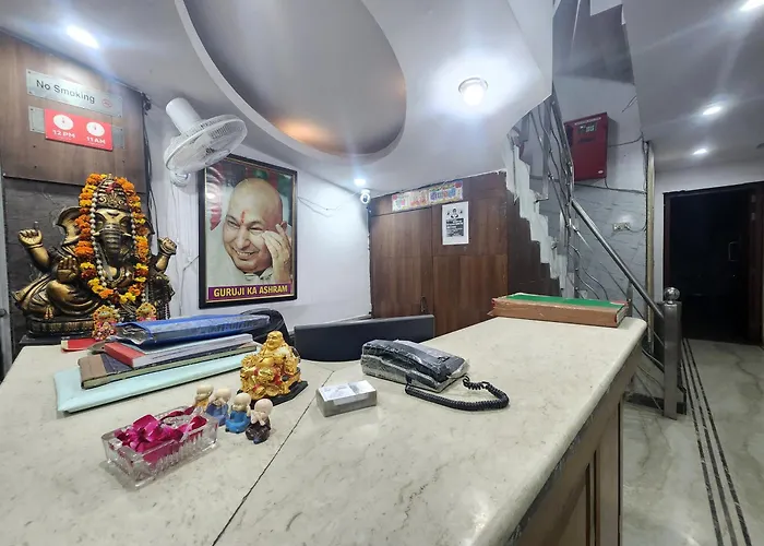 Hotel Mid Town Delhi 