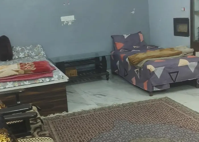 Ansari House Hotel Prayagraj