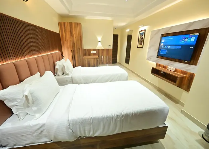 Fabhotel Vishwam Residency Varanasi