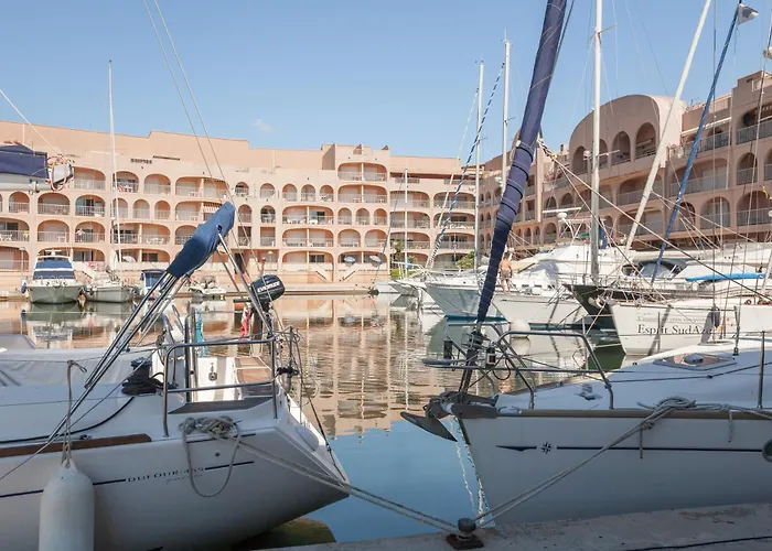 Résidence Pierre et Vacances Le Port Hyères