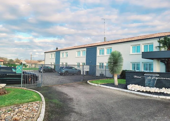 Logis Hotel Le Capricorne Marmande