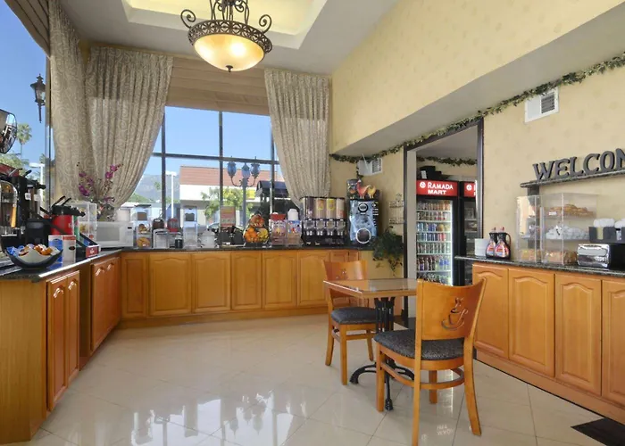 Hotel Ramada By Wyndham Pasadena