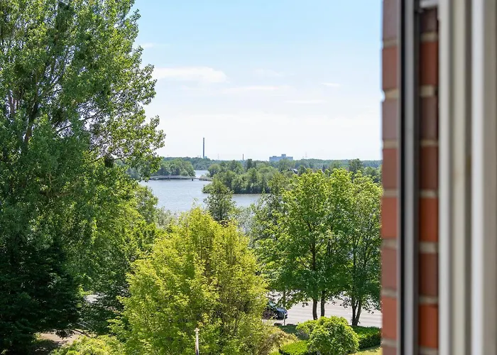 Plaza Premium Schwerin Hotel