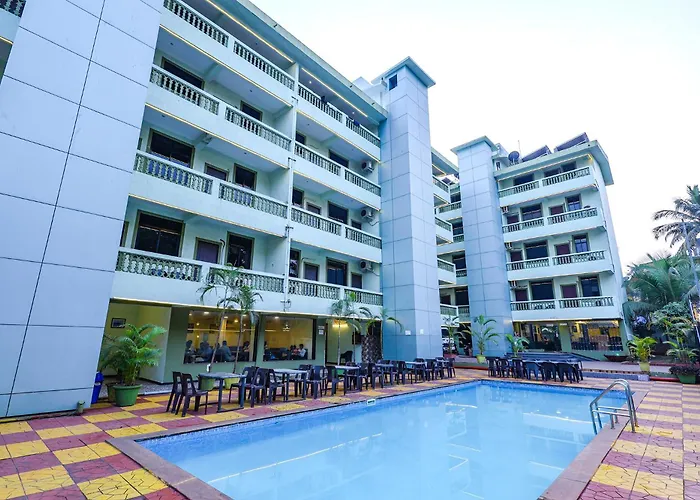 Fabhotel Shalom Indus Residency - 400 Mtrs Away From Fort Aguada Candolim