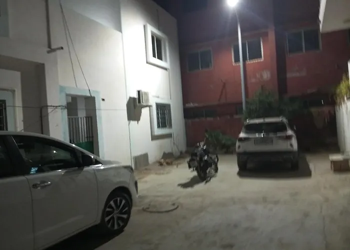 Dwarka Tourist Bungalow Only Family