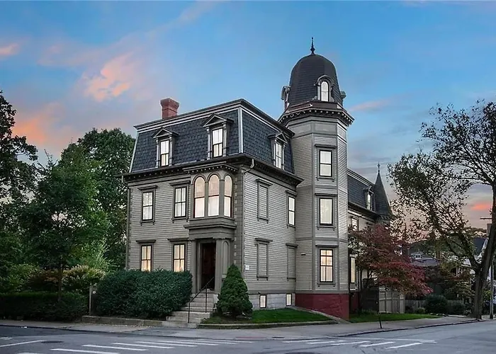 The Underwood-Hale House Hotel Providence